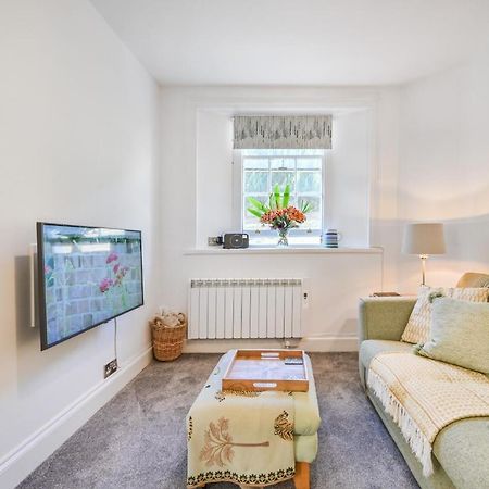 Tramontane Apartment At Hesketh Crescent Torquay Zewnętrze zdjęcie