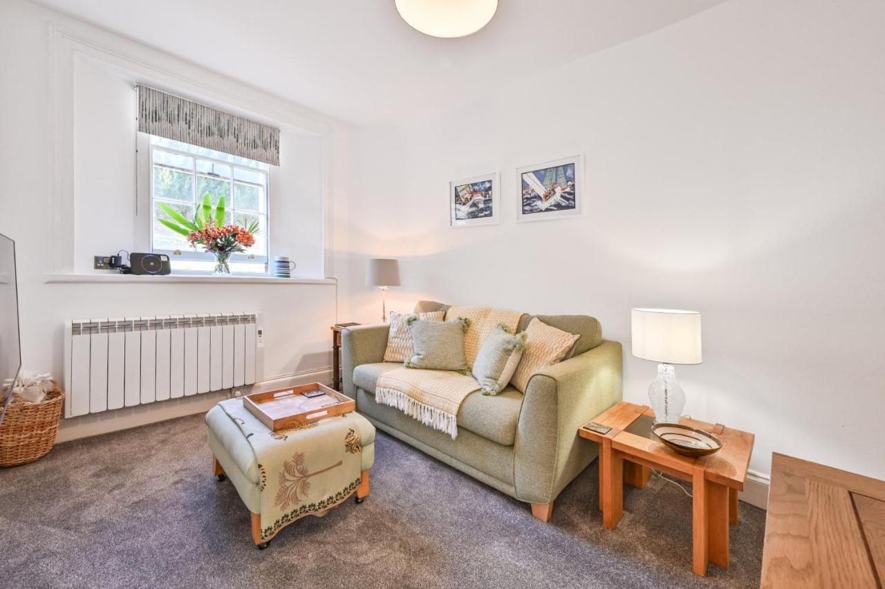 Tramontane Apartment At Hesketh Crescent Torquay Zewnętrze zdjęcie