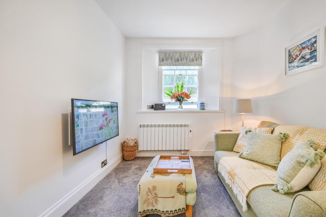 Tramontane Apartment At Hesketh Crescent Torquay Zewnętrze zdjęcie