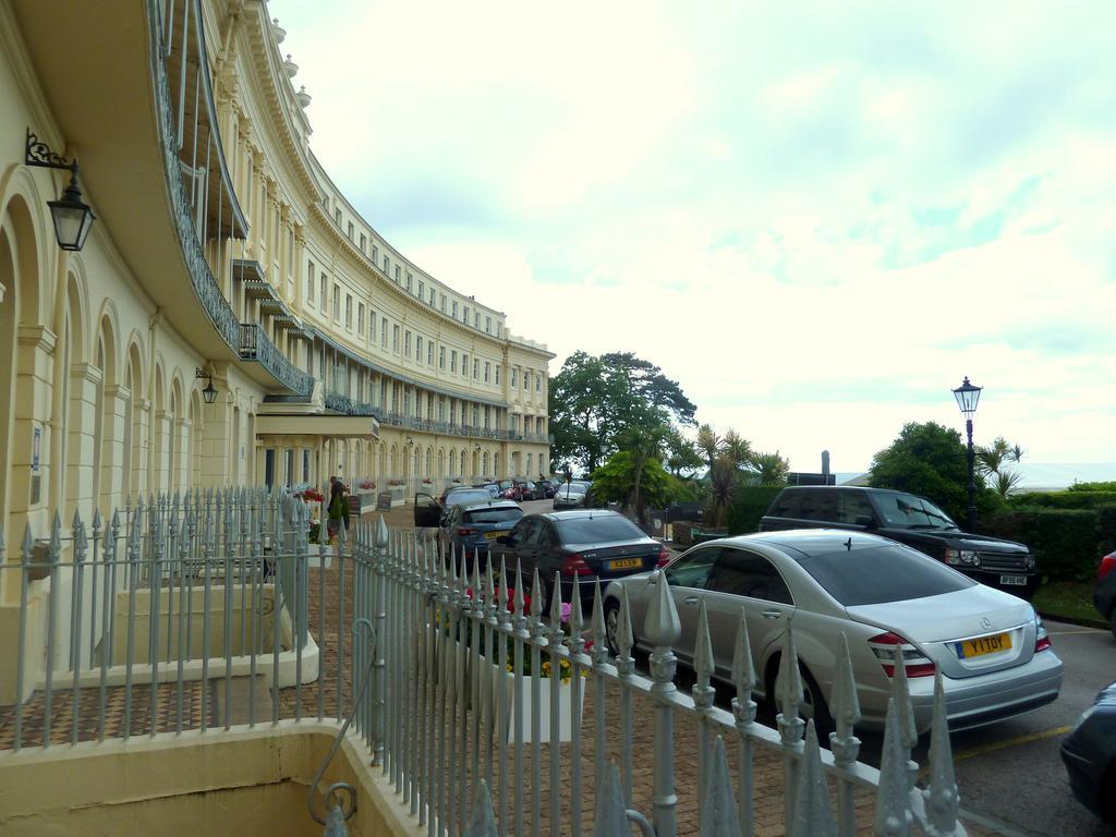 Tramontane Apartment At Hesketh Crescent Torquay Pokój zdjęcie