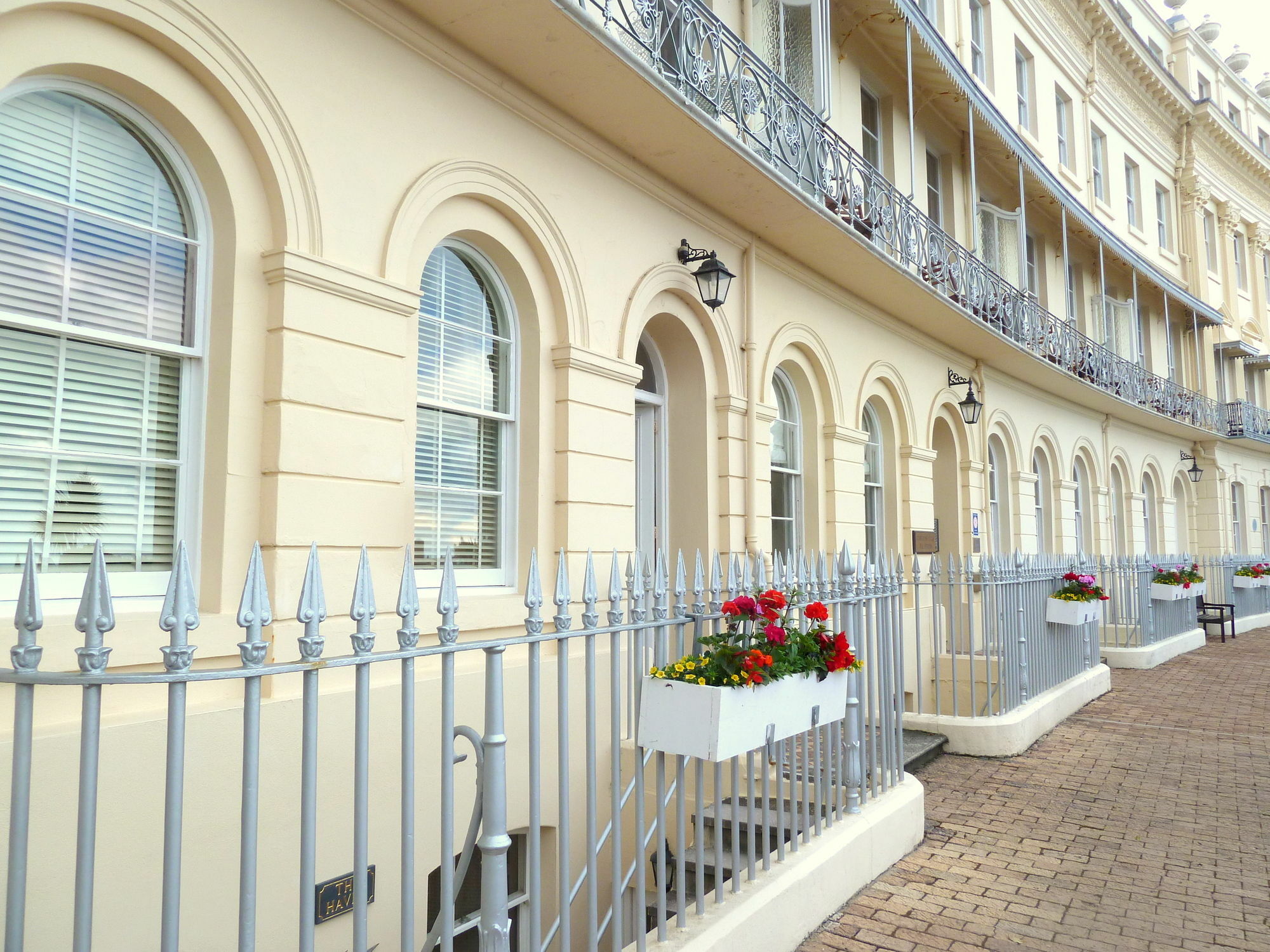 Tramontane Apartment At Hesketh Crescent Torquay Zewnętrze zdjęcie