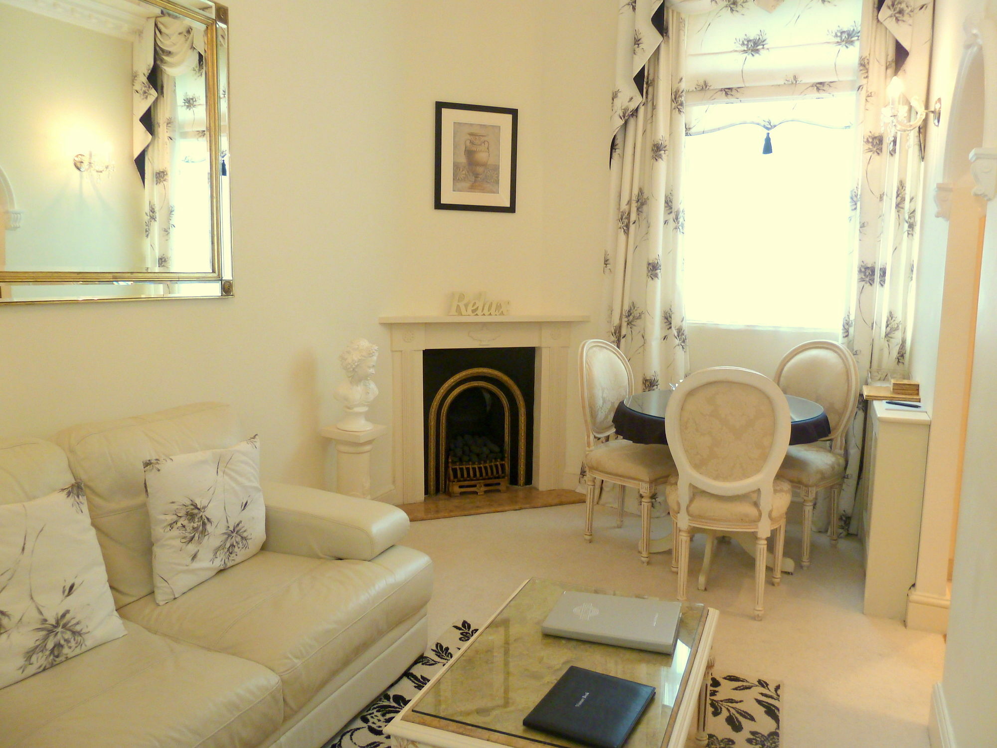 Tramontane Apartment At Hesketh Crescent Torquay Zewnętrze zdjęcie